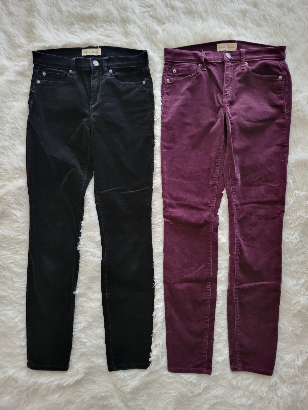 GAP True Skinny Corduroy Jeans 2 Pairs Black And Wine Women's Size 27 R